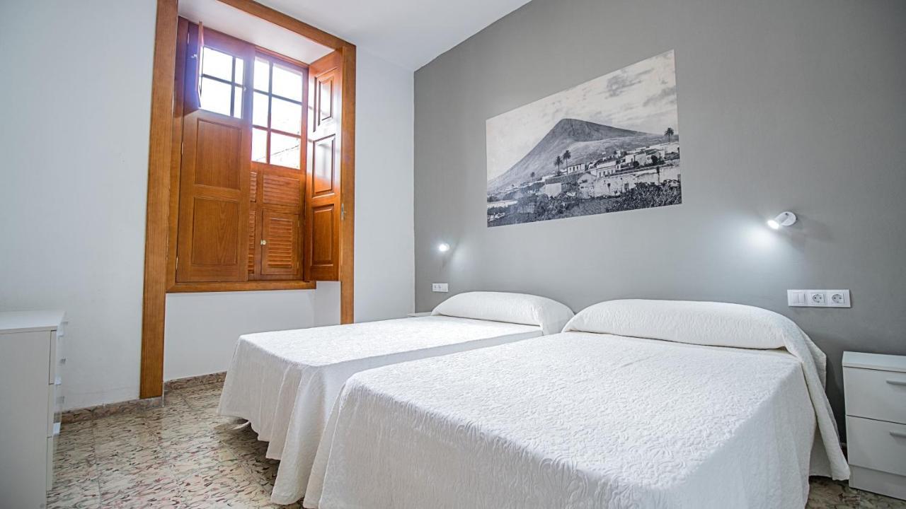 Casa De Los Dragos Galdar Bagian luar foto